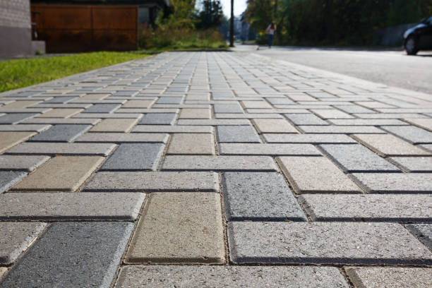 Best Driveway Paving Company  in Revere, MA